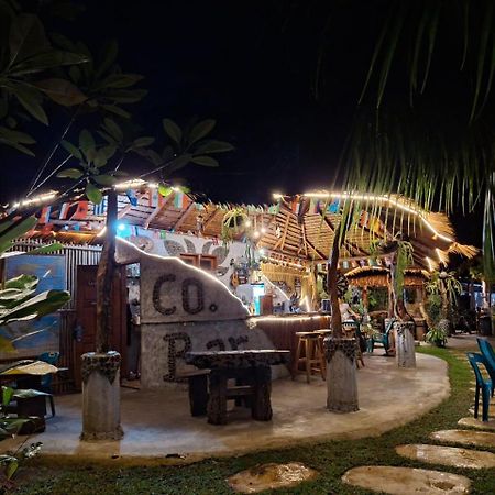 Eco Trekking Lodge, Bar & Jungle Tour'S Bukit Lawang Extérieur photo