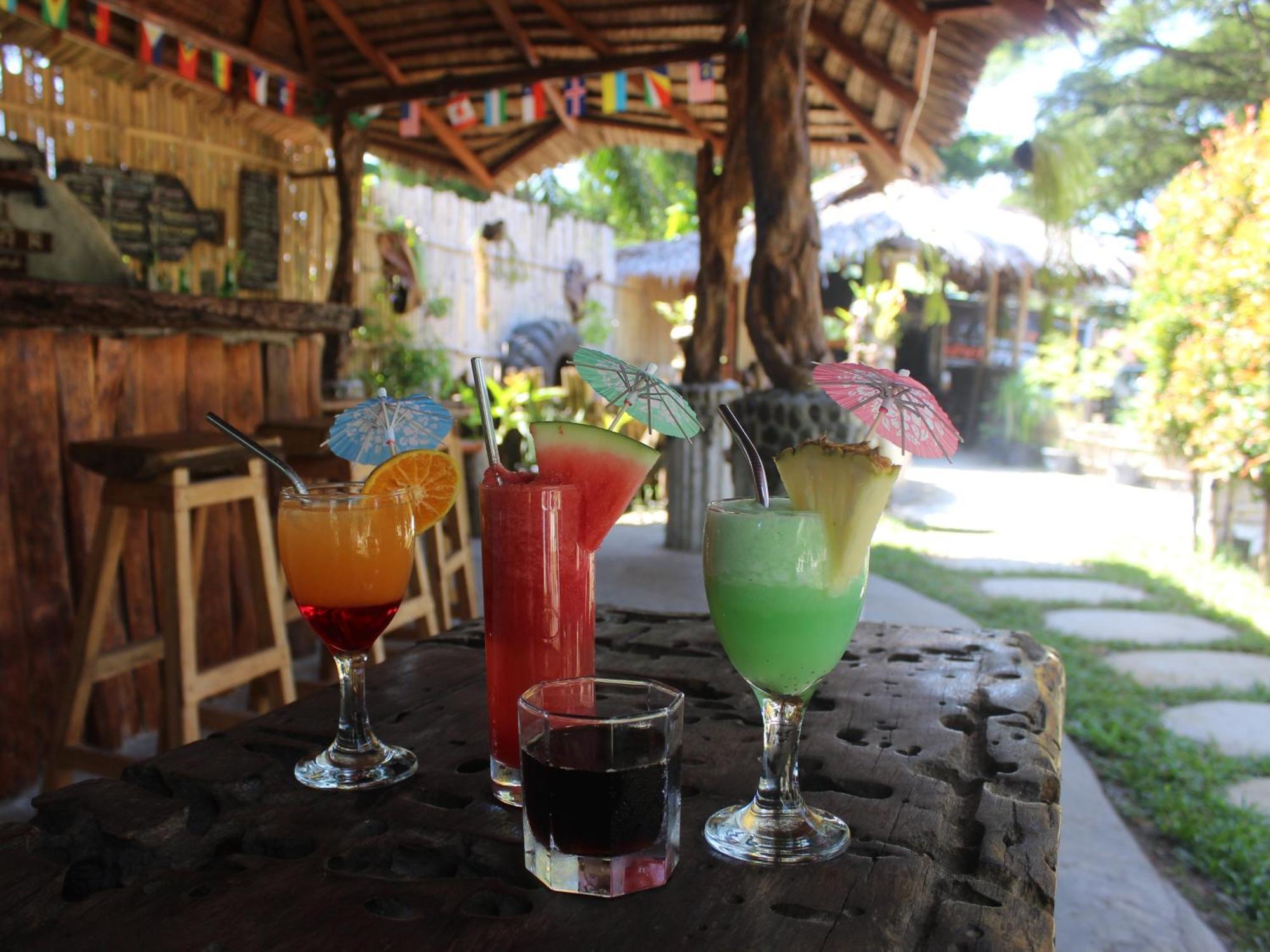 Eco Trekking Lodge, Bar & Jungle Tour'S Bukit Lawang Extérieur photo